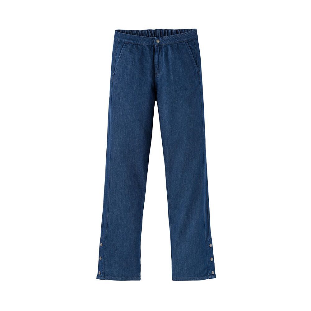 ahlens - CONDITION 899.00