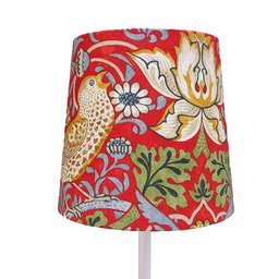 Lampskärm Sixten 17 Strawberry Thief Röd