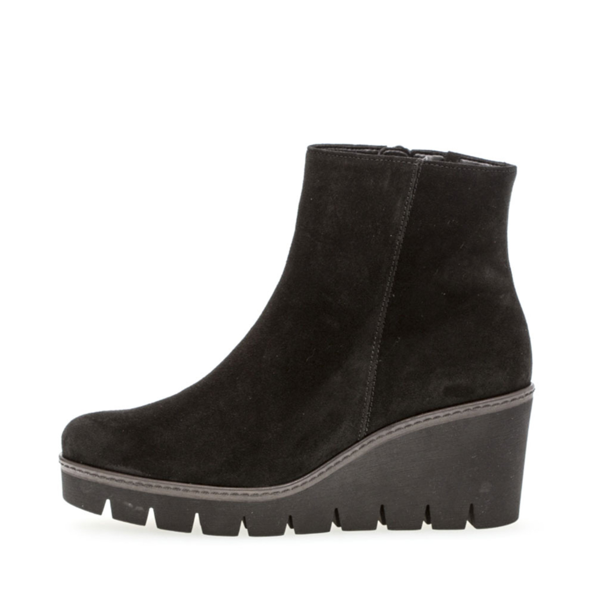 Boots med kilklack Stövlar & boots Köp online på åhlens.se! Boots med kilklack Stövlar & boots Köp online på åhlens.se!