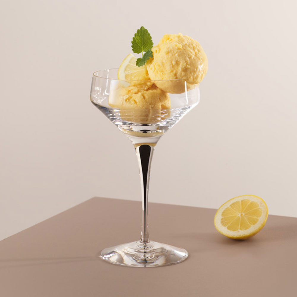 Metropol Coupe Champagne 24 cl, svart Metropol Coupe Champagne 24 cl, svart