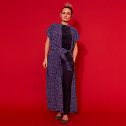 Blouse Olympia Chiffon Klänningar Köp online på åhlens.se! Olympia Waves Deep Navy | Klänningar Dam | Grandpa