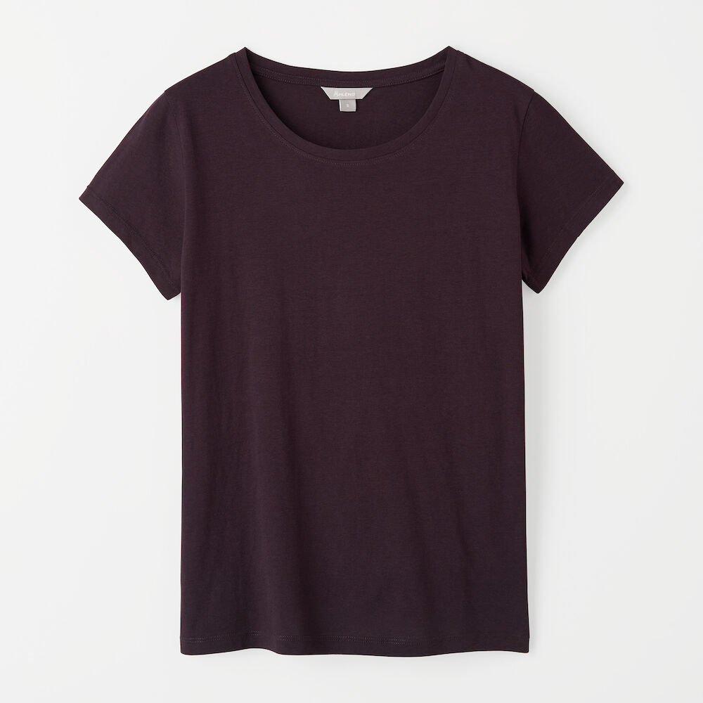 T shirt basic T shirts & toppar Köp online på åhlens.se! Blazer Kia Jackor Köp online på åhlens.se!