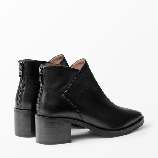 svarta boots med klack svarta boots med klack