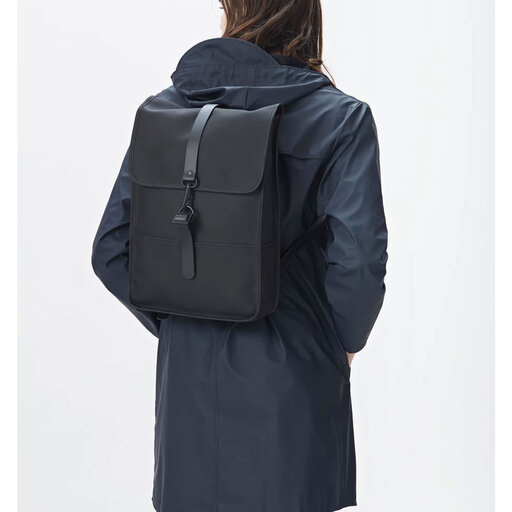 Ryggsäck Backpack Mini Ryggsäckar Köp online på åhlens.se! Ryggsäck Rains Mini svart