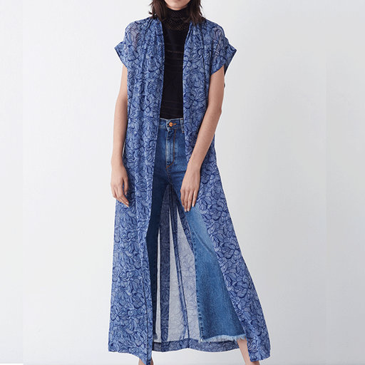 Blouse Olympia Chiffon Klänningar Köp online på åhlens.se! Olympia Waves Deep Navy | Klänningar Dam | Grandpa