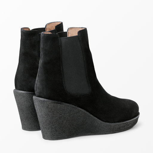 Boots med kilklack Stövlar & boots Köp online på åhlens.se! Boots med kilklack Stövlar & boots Köp online på åhlens.se!