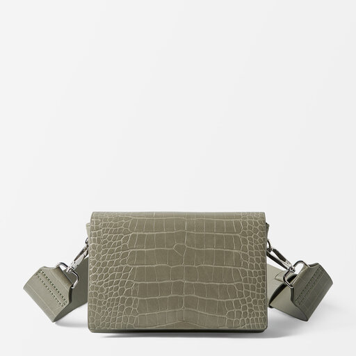 Crossbody PROPORTIONS