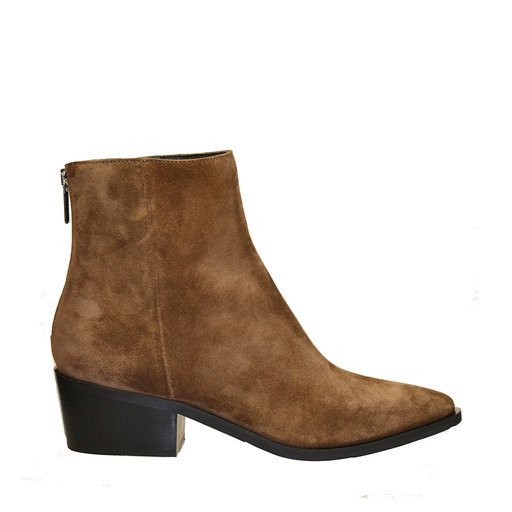 Boots i mocka Stövlar & boots Köp online på åhlens.se! Boots i mocka Stövlar & boots Köp online på åhlens.se!