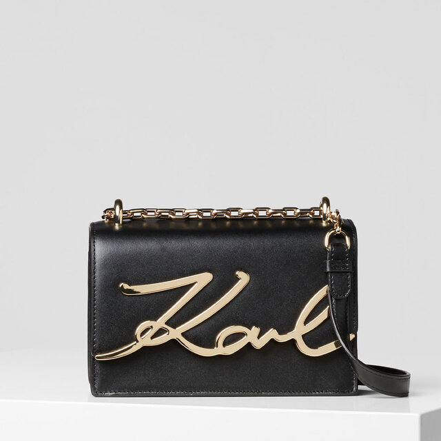 Signature Small Shoulderbag