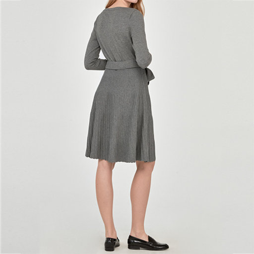 Klänning Ancelin Klänningar Köp online på åhlens.se! Morris Klänning Ancelin Knit Dress Grå Stickade