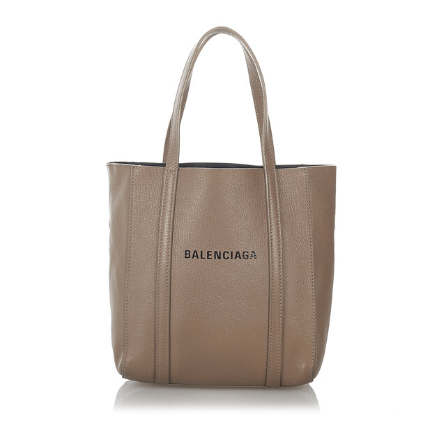 white balenciaga jacket