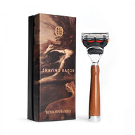 Classic Shaving Razor Fusion Wood från Benjamin Barber