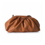 Dumpling Bag Clutch från Ceannis