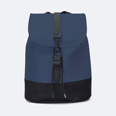 drawstring backpack rains